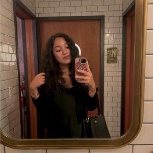 Meet your Posher, Fatima